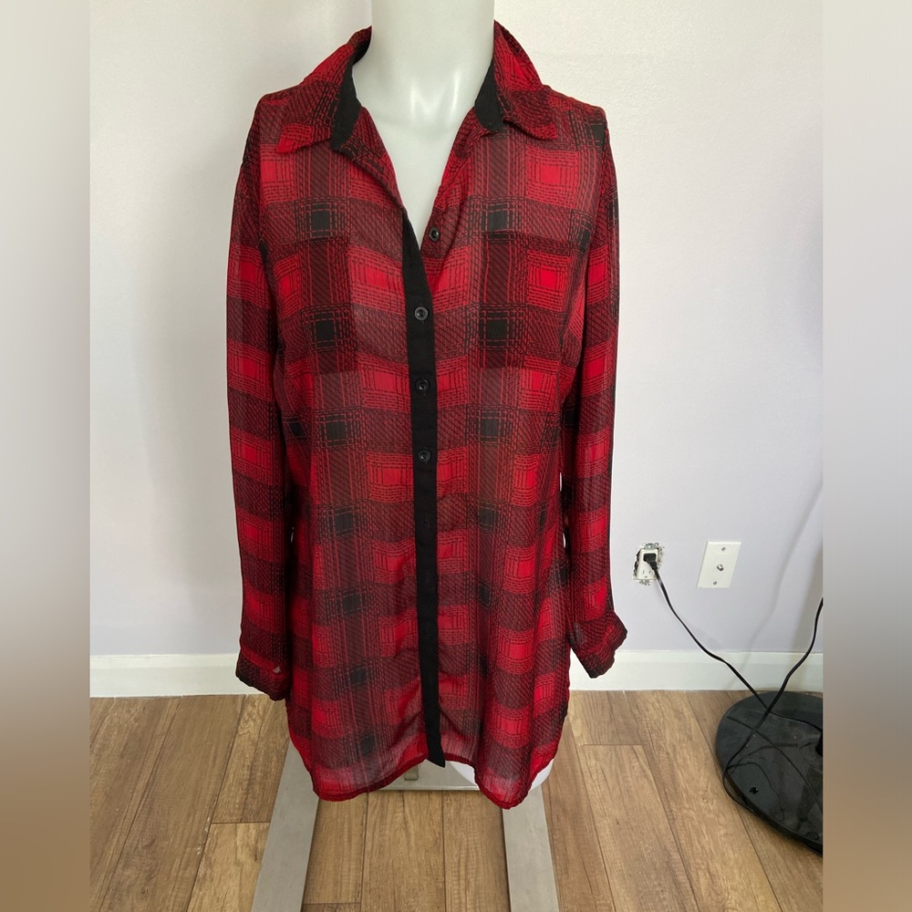 Slightly transparent checked shirt 🪵